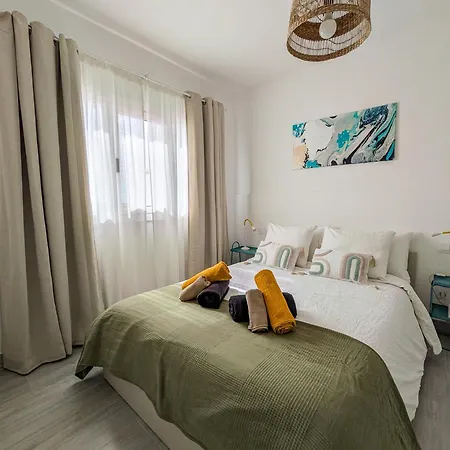 Volkkanrentals Casa Lila Seafront House * Guatiza